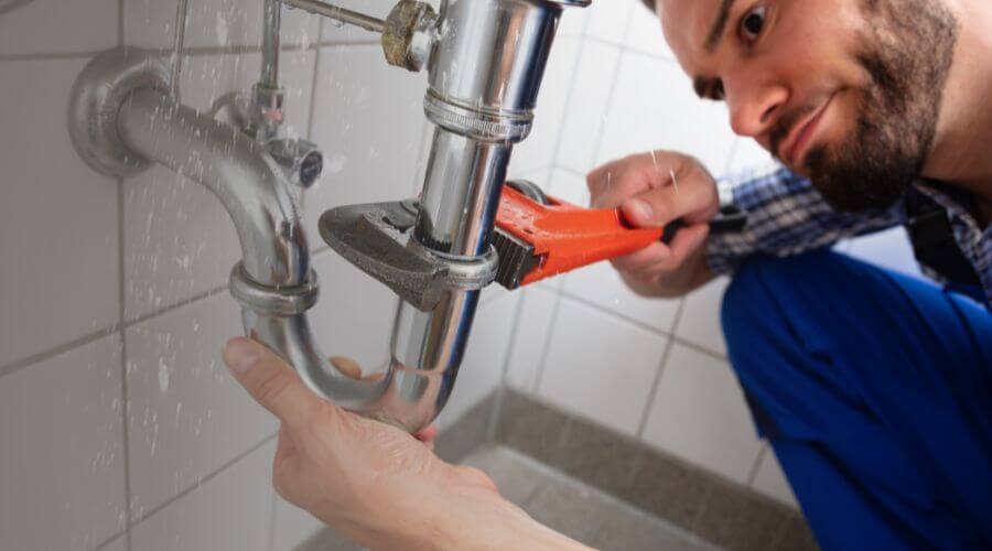 Professional emergency plumbing in Maida, ND